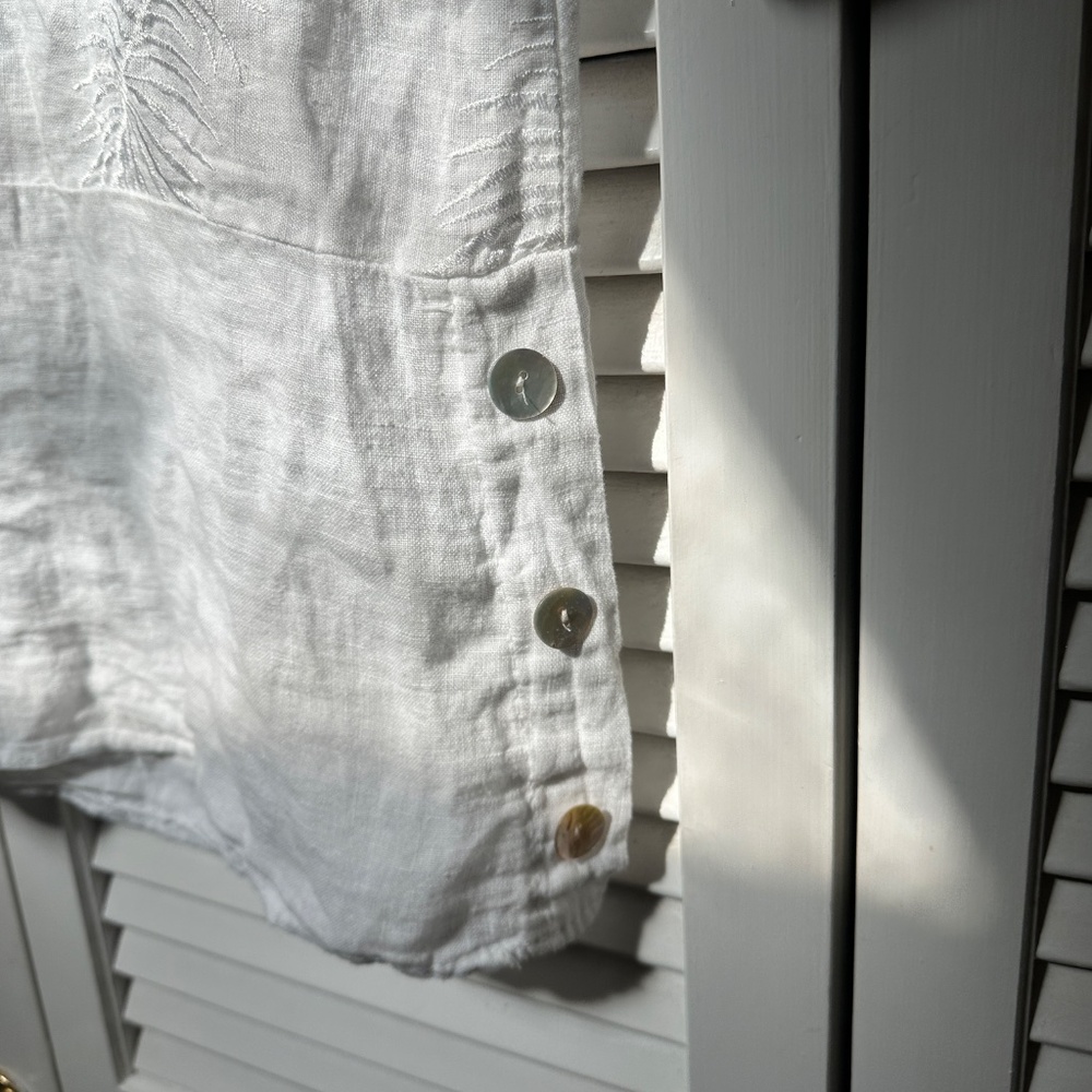 Lungo L'Arno Linen Blouse Short Sleeve Tropical Palm Embroidery Side Buttons - Picture 9 of 17